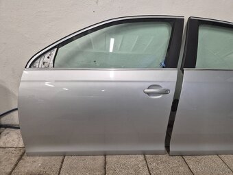 Predám bočné dvere pre Volkswagen Golf 5 V Jetta mk5 - 4