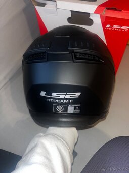 LS2 - 4