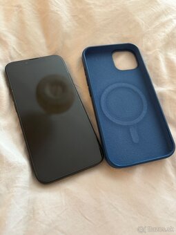 iPhone 13 Čierny 128GB - 4