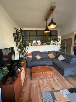 Predaj 2,5 izbový byt Komenského ulica, dohoda možná - 4