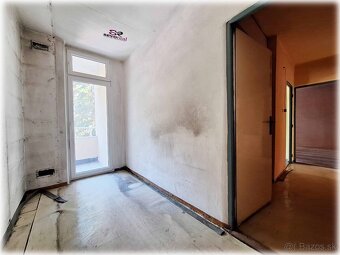 ZNÍŽENÁ CENA 2,5 izbový byt s balkónom a loggiou BB THK - 4