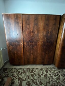 Predám starožitné skrine - 4
