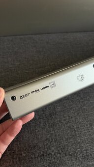 Predam Samsung HW-J551 soundbar - 4