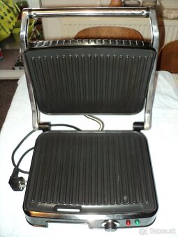 Panvice,pekáč, gril,ohrievač,demižóny,mikrovlnky,vysávač - 4