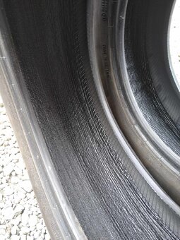 215/55 R 17 letné. - 4