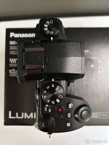 Panasonic Lumix G90 + 2 objektívy a extra akumulátor - 4