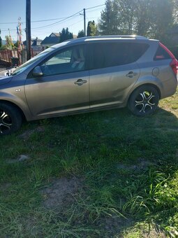 Kia ceed - 4