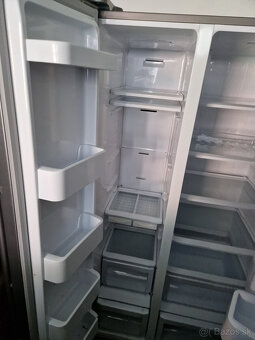 Predám americkú chladničku s mrazničkou Samsung za 400eur - 4