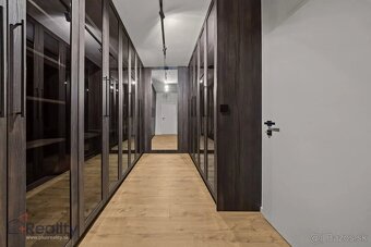 REZERVOVANÉ | 6-izbový luxusný rodinný dom na predaj - 4