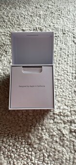 AirPod gen 4 - 4