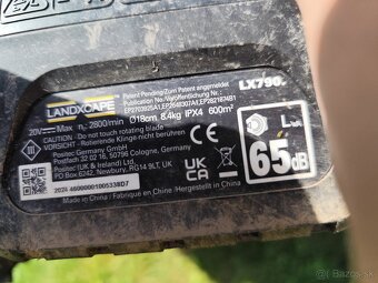 Robotická kosačka Landcxape LX790 - 4