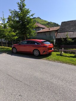 Kia Proceed GT 1.6 - 4