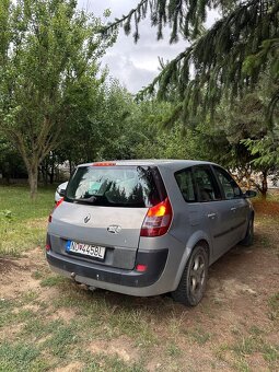 predám renault megane scenic 7 miestne - 4