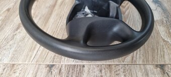 Predám zachovalý volant do Škoda Octavia 2,Fabia1/2,Roomster - 4