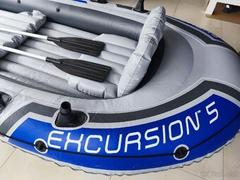 Čln Excursion 5 - 4