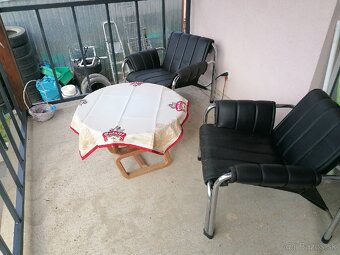 Stolíky a terasové sedenie - 4