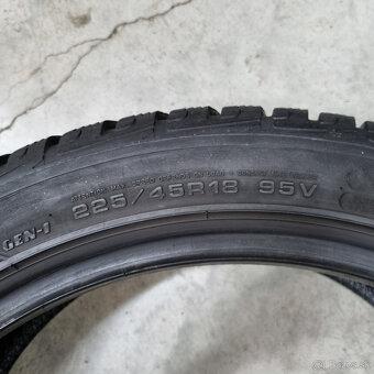 Zimné pneumatiky 225/45 R18 GOODYEAR - 4