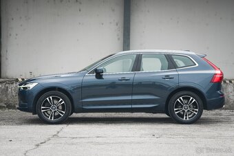 Volvo XC60 B4 Plus AWD - 4