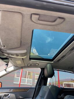 Na predaj Mercedes E350 w212 4 matic - 4
