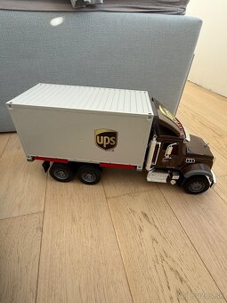 Bruder UPS - 4