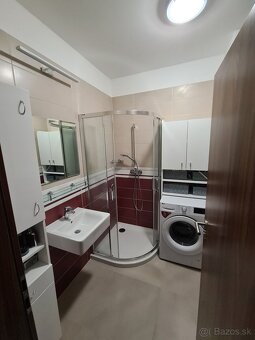 Prenájom 1,5 bytu - 4