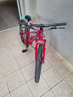 Predám detský bicykel 24kola Cube 240 disc - 4