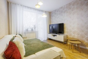 Moderný 3 izbový byt s balkónom v tichej lokalite, Prievidza - 4