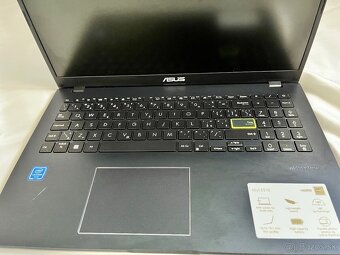 ASUS E510MA - 4
