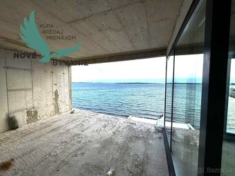 Exkluzívne novostavba apartmánu v prvej rade od mora s výhľa - 4