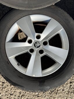 Predám elektrony 5x112 . 215/60 R16 Letné pneu na sezonu - 4