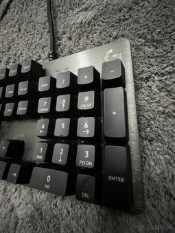 Klávesnica Logitech - 4