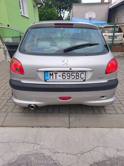 Peugeot 206 - 4