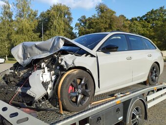 Škoda Octavia IV RS - 2.0Tsi 180kw MOTOR+PŘEVODOVKA OK - 4