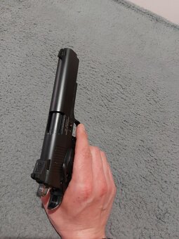 Zbran GSG-1911 .22LR - 4