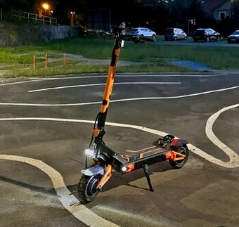 KuKirin Kugoo G3 pro  cena plati do 18.11. Utorok 17:00 hod - 4