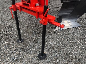 Obracecí pluh PO 230 (vr.DPH a dopravy) - 4