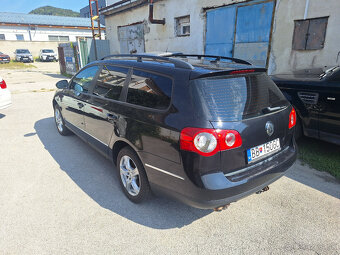 Volkswagen Passat Variant 2.0 TDI Highline - 4