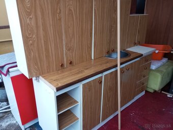 Kuchynská linka - 4