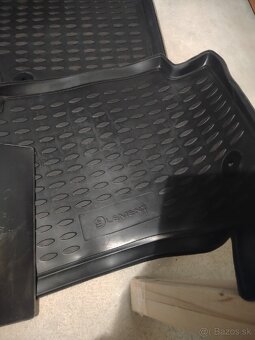Gumené rohože do Touareg 7L. - 4