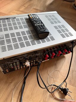 Onkyo TX-SR607 receiver - 4