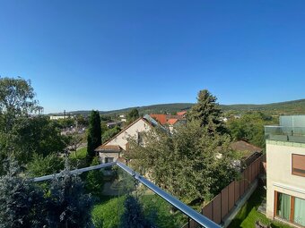 Prenájom 5i RD, záhrada, 2x PARKING, 3x kúpeľňa, Jurská ul. - 4