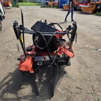 KUBOTA GZD 15 - 4