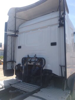 Ťahač Scania - 4