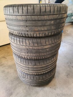 PREDÁM PNEU PIRELLI PZERO 285/40 R21 - 4