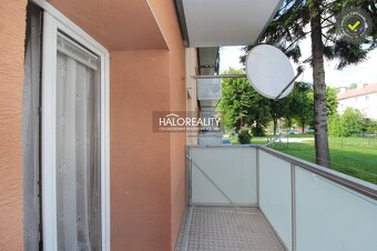 HALO reality - Predaj, dvojizbový byt Valaská - 4