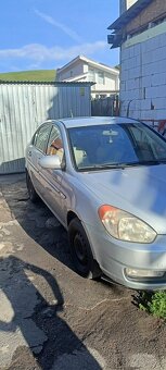 Hyundai accent 1.5 CRDi 2008 - 4
