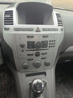 Opel Zafira B Lift model od roku 2005-2012 - 4