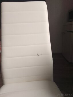 Jedálenský stôl so stolickami 85 eur - 4