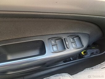 ŠKODA OCTAVIA 2 - 4