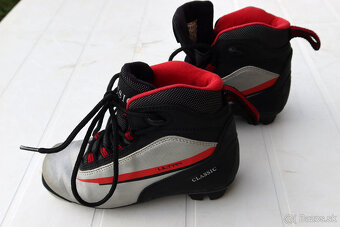 Predám detské bežkárske topánky na viazanie NNN, veľkosť 32. - 4